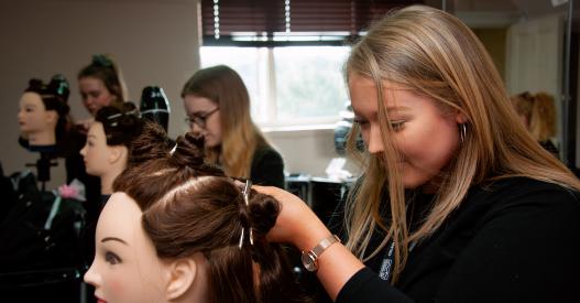 hairdressing courses Melbourne