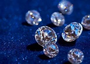 lab-grown diamonds
